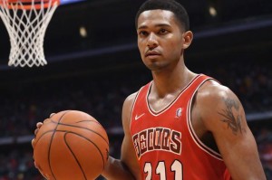 NBA2K19手机版：最真实的篮球体验，随时随地畅玩！