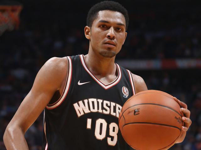 NBA2K13繁体中文硬盘版：最具代表性的篮球游戏之一